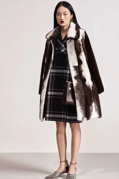 Look 18